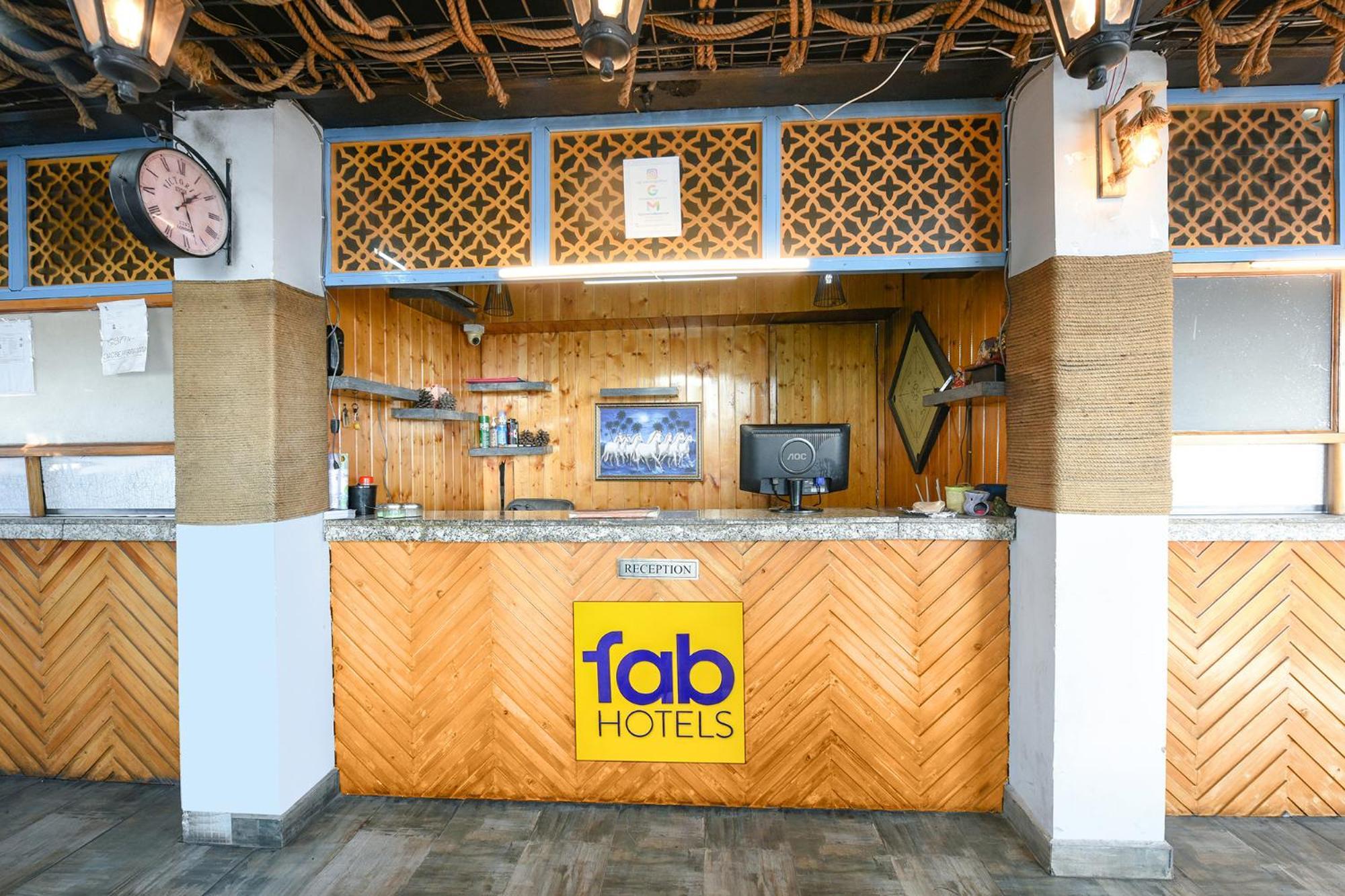 Fabhotel Kgf Dharampur  Buitenkant foto